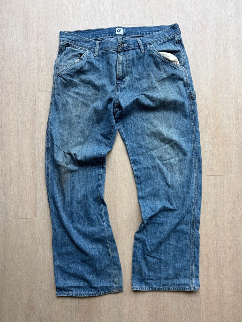 Baggy jeans